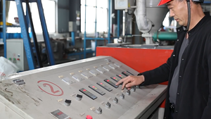 Pompe à pression 30L pour pulvérisateur agricole avec roues - Product Image 5