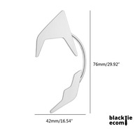 Boucles d'oreilles à clip modernes de qualité supérieure, accessoire de mode tendance pour occasions décontractées et de fête, en vente