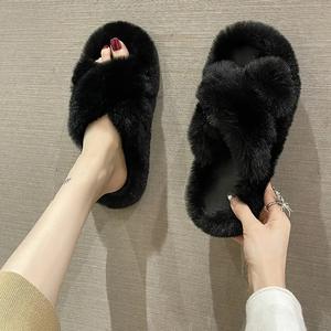 Chaussons d'Hiver en Peluche Tendance pour Femme, Pantoufles d'Intérieur Chaudes à Bout Ouvert, Chaussures de Maison Quotidiennes Douces pour Dame - Product Image 4