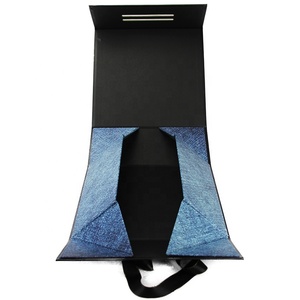 Tùy Chỉnh Bao Bì & In Ấn Dịch Vụ Nhỏ Cứng Nhắc Tông Vali Hình Hộp Quà Tặng Với Nam Châm Đóng Cửa Và Ribbon Xử Lý - Product Image 3