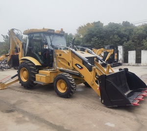 Chargeuse-pelleteuse CAT 428F multifonctionnelle d'occasion en bon état, machine de construction 4x4, à vendre - Product Image 4