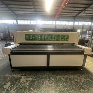 Machine de laminage à <span class=keywords><strong>autoclave</strong></span> en verre résistant au feu en nanocéramique de silicium, contrôlée par PLC, motorisée pour la production de verre ignifuge - Product Image 5