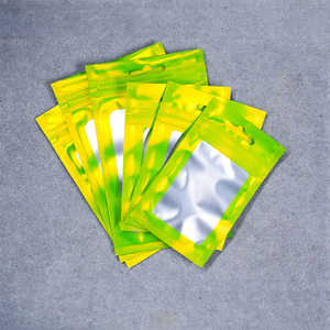 Bolsa de Embalaje Autosellable de Aluminio Mate Esmerilado para Joyería, Fundas de Teléfono y Artículos de Pesca - Product Image 2