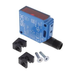 P/N 1067779 เซ็นเซอร์อุตสาหกรรมใหม่และของแท้ SENSOR RETROREFLECTIVE 4M PNP - Product Image 1