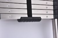 EN131 Échelle télescopique de grenier de toit en aluminium Escalier pliant rétractable en acier inoxydable pour usage domestique