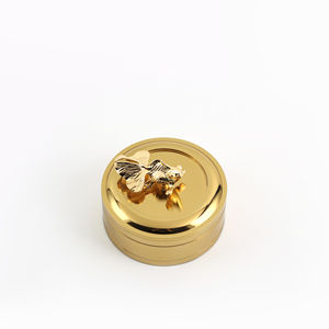 Vente directe d'usine de pots de rangement en alliage d'or avec décorations de poissons rouges, design simple et élégant pour le rangement de la chambre - Product Image 1