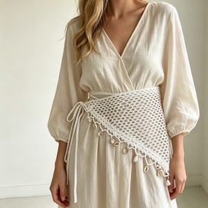 Cinturón de cintura blanco de ganchillo con diseño de triángulo hueco y borlas, estilo bohemio para mujer, accesorio de atar a la cintura para vacaciones - Product Image 3