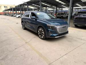 <span class=keywords><strong>Audi</strong></span> Q5 <span class=keywords><strong>E</strong></span>-<span class=keywords><strong>tron</strong></span> 50 Jinyi Package 2024, SUV électrique d'occasion, véhicule électrique haut de gamme à traction intégrale, état impeccable, en stock - Product Image 3