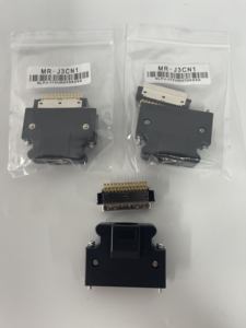 ขั้วต่อเซอร์โวมิตซูบิชิ MR-J3CN1 - Product Image 1