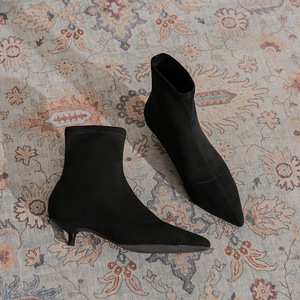 Bottines mi-mollet élégantes et polyvalentes pour femmes en automne et en hiver avec talons épais - Product Image 6