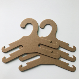 3Mm Tùy Chỉnh Tái Chế In Tông Móc Sinh Thái Thân Thiện Với Bib Giấy Quần Áo Móc Áo Cho Trẻ Em Bé Trẻ Em - Product Image 1