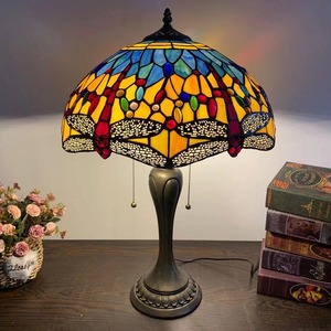 Lámpara Tiffany de 16 pulgadas, lámpara de escritorio de cristal de glicinia púrpura amarilla barroca, adecuada para lámpara de noche de sala de estar - Product Image 4