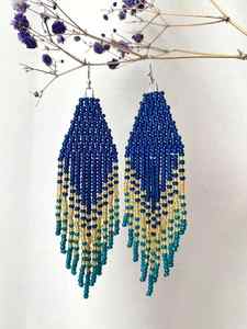 Boucles d'oreilles pendantes en perles ethniques faites à la main produit en vrac multi-taille à la mode en plusieurs couleurs personnalisables pour les fêtes - Product Image 4