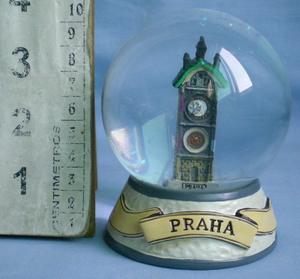 Globe d'eau en verre personnalisé Résine 3D <span class=keywords><strong>Prague</strong></span> Boule à neige Souvenirs Cadeaux - Product Image 5