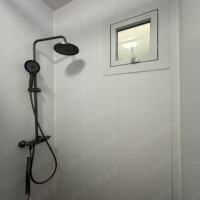 Maisonnette mobile ignifugée de 20 pieds, modèle de luxe, avec toilettes, salle de bain et cuisine, design ferme, pour extérieur, directement de l'usine