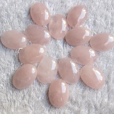 Ingrosso pietra preziosa ovale cabochon, cabochon di quarzo rosa