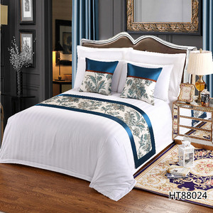 Support Samples Wholesale Custom Hotel <strong>Bed</strong> <strong>Runner</strong> and Cushion Set - Product Image 1