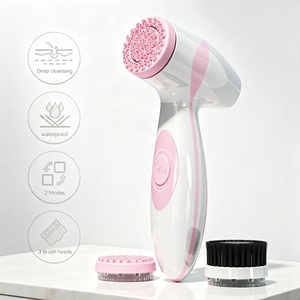 Cepillo de Limpieza Facial Eléctrico Profesional de Silicona, Resistente al Agua IPX, 2 Velocidades, 3 Cabezales de Repuesto, Desmaquillante, para Hogar y Auto - Product Image 2