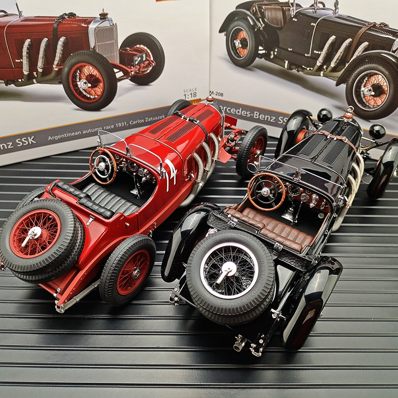 Voiture Miniature De Collection Vintage – Échelle 1/18 – État D’occasion