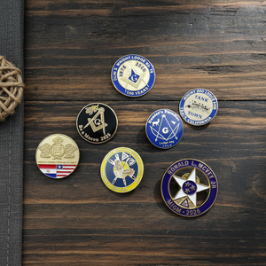 Épinglette personnalisée en émail souple, épinglette en émail dur, badge métallique avec logo, motif dessin animé avec paillettes, impression UV, anime mignon, fabrication sur mesure - Product Image 4