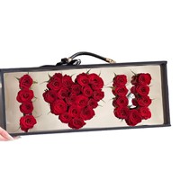 Boîte Cadeau Rectangulaire en Acrylique Haut de Gamme Portable pour la Saint-Valentin, Idéale pour une Déclaration d'Amour Surprise, Composition Florale Éternelle, Yiwu Chine