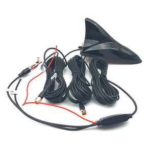 Antenne aileron de requin de toit de voiture DAB + GPS + FM + WIFI Amplificateur de signal radio stéréo Antennes - Product Image 4