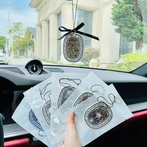 Personnalisé Promotionnel Drôle Odeur Suspendue Parfum Arôme Parfum Parfums Personnalisé Voiture <span class=keywords><strong>D</strong></span>ésodorisants Organiques Papier CB CN ZHE - Product Image 4