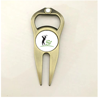 Ouvre-bouteille multifonctionnel Outil de réparation de divot en métal pour club de golf Accessoires de golf Outil de réparation de divot de golf