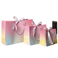 Sacs en papier kraft recyclé de luxe avec logo personnalisé et ruban, pour emballage cadeau, boutique, shopping, avec poignée longue pour vêtements