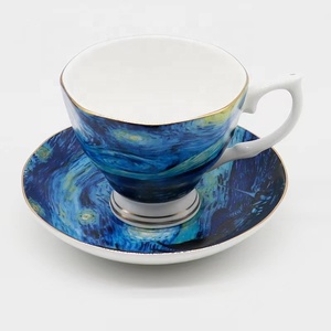 Juego <span class=keywords><strong>de</strong></span> <span class=keywords><strong>Café</strong></span> y Té <span class=keywords><strong>de</strong></span> Porcelana Fina Estilo Europeo Clásico, 15 Piezas, con Diseño <span class=keywords><strong>de</strong></span> la Noche Estrellada <span class=keywords><strong>de</strong></span> <span class=keywords><strong>Van</strong></span> <span class=keywords><strong>Gogh</strong></span>, Incluye Tazas, Azucarera, Jarra para Leche y Tetera - Product Image 3