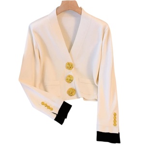 Cardigan Lavorato a <span class=keywords><strong>Maglia</strong></span> da <span class=keywords><strong>Donna</strong></span> con Scollo a V, Design di Lusso Invernale in Bianco e Nero a Contrasto, Vendita all'Ingrosso - Product Image 6