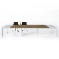 Ensemble table et chaises de conférence modulaires en bois avec assemblage de bricolage au design moderne-Mobilier de bureau commercial