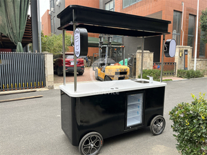 Chariot poussoir à main robuste pour la vente de produits frais et de produits locaux - Product Image 3