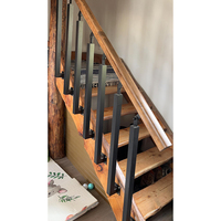 Poteau de rampe d'escalier latéral en acier inoxydable, balustres noirs thermolaqués, support réglable à 270° pour véranda de villa