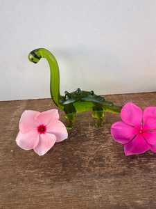 Figurine de dinosaure en verre soufflé vert, décoration animale artisanale en verre soufflé, design artistique - Product Image 3