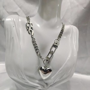 Collares con Colgante de Corazón Tridimensional con Cadena Gruesa Estilo Punk, Joyería Unisex - Product Image 4