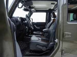 Auto Usado 2014-2017 3.0L Sahara SUV Edición Comfort Cuatro Puertas Volante a la Izquierda Automático - Product Image 5