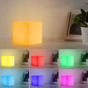Nuovo RGB <span class=keywords><strong>LED</strong></span> cubo di plastica KTV da tavolo di illuminazione decorativa per festa di nozze decorazione di natale 16 colori cambiare telecomando - Product Image 4