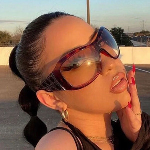 Gafas de Sol Personalizadas Estilo Y2K, Protección Solar, Deportivas, Punk, Protección UV, Estilo Retro - Product Image 2