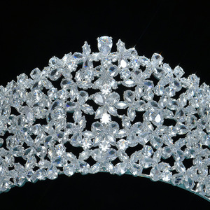 Diadème de luxe argenté à profil haut, orné de cristaux marquise étincelants, pour concours de beauté, Quinceañera, Couronne de Mariage pour <span class=keywords><strong>Reines</strong></span> et Princesses - Product Image 3