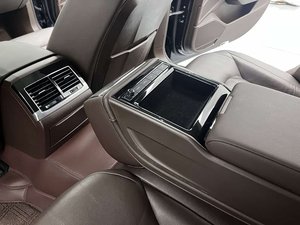 <span class=keywords><strong>Volkswagen</strong></span> <span class=keywords><strong>Phaeton</strong></span> d'<span class=keywords><strong>occasion</strong></span> 2019-2020, 2.0L Turbo, automatique, conduite à gauche, berline intermédiaire, jantes en alliage, Euro 5, pour l'exportation |   Approvisionnement en gros - Product Image 6