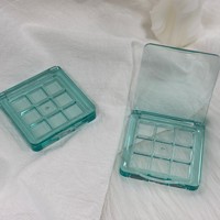 Vente directe d'usine, palette de fards à paupières élégante carrée entièrement transparente de couleur vert menthe, 9 couleurs, avec emballage en boîte