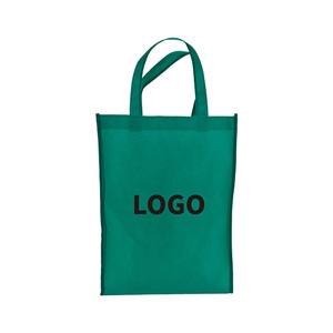 AI-MICH Promotional Custom Design Christmas Cooperative Wholesale Cheap Travel Outdoor Activity Gift Sets for VIP Guests