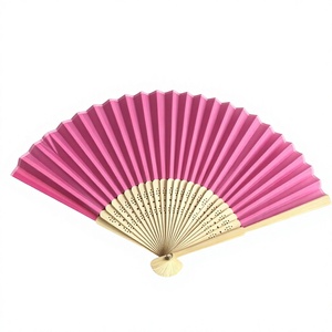 Éventail pliant artisanal en bois Khadim, technique de peinture, design moderne, couleur rose, artisanat naturel, portable, à tenir à la main - Product Image 1
