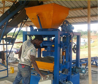 Liban machine de fabrication de blocs de ciment QT4-24 machines de fabrication de briques en Ouganda