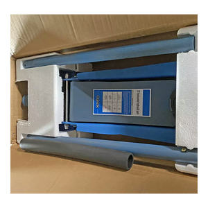 Opération facile Meilleure valeur Soupape de sécurité <span class=keywords><strong>Cric</strong></span> <span class=keywords><strong>hydraulique</strong></span> de voiture à profil bas en acier de <span class=keywords><strong>3</strong></span> <span class=keywords><strong>tonnes</strong></span> - Product Image 4