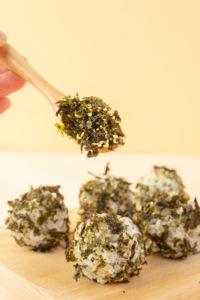 Weilangu <span class=keywords><strong>Sushi</strong></span> Nori Bibimbap Seasoning Fresh Style Laver Seaweed Bags Crispy Sweet Taste Roasted Dried Sea Grape <span class=keywords><strong>Wrap</strong></span> <span class=keywords><strong>Sushi</strong></span> - Product Image 5