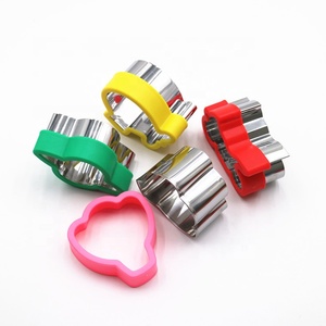 Đầy màu sắc kim loại <span class=keywords><strong>Cookie</strong></span> cutter với nắp xe máy <span class=keywords><strong>Train</strong></span> hình dạng <span class=keywords><strong>Cookie</strong></span> Biscuit cắt - Product Image 4