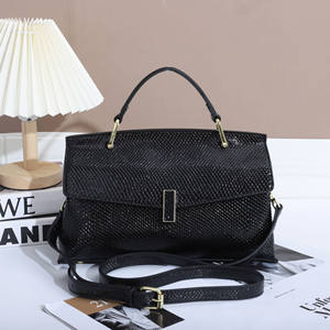 กระเป๋าหีบเพลงเรียบง่ายกระเป๋าสะพายไหล่สำหรับผู้หญิงกระเป๋าถือแฟชั่นคุณภาพสูง - Product Image 1