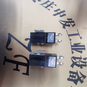 เครื่องทดสอบฉนวนเบนเดอร์ รุ่น B73010003 VME421H D1 สำหรับการควบคุมทางอุตสาหกรรม - Product Image 3